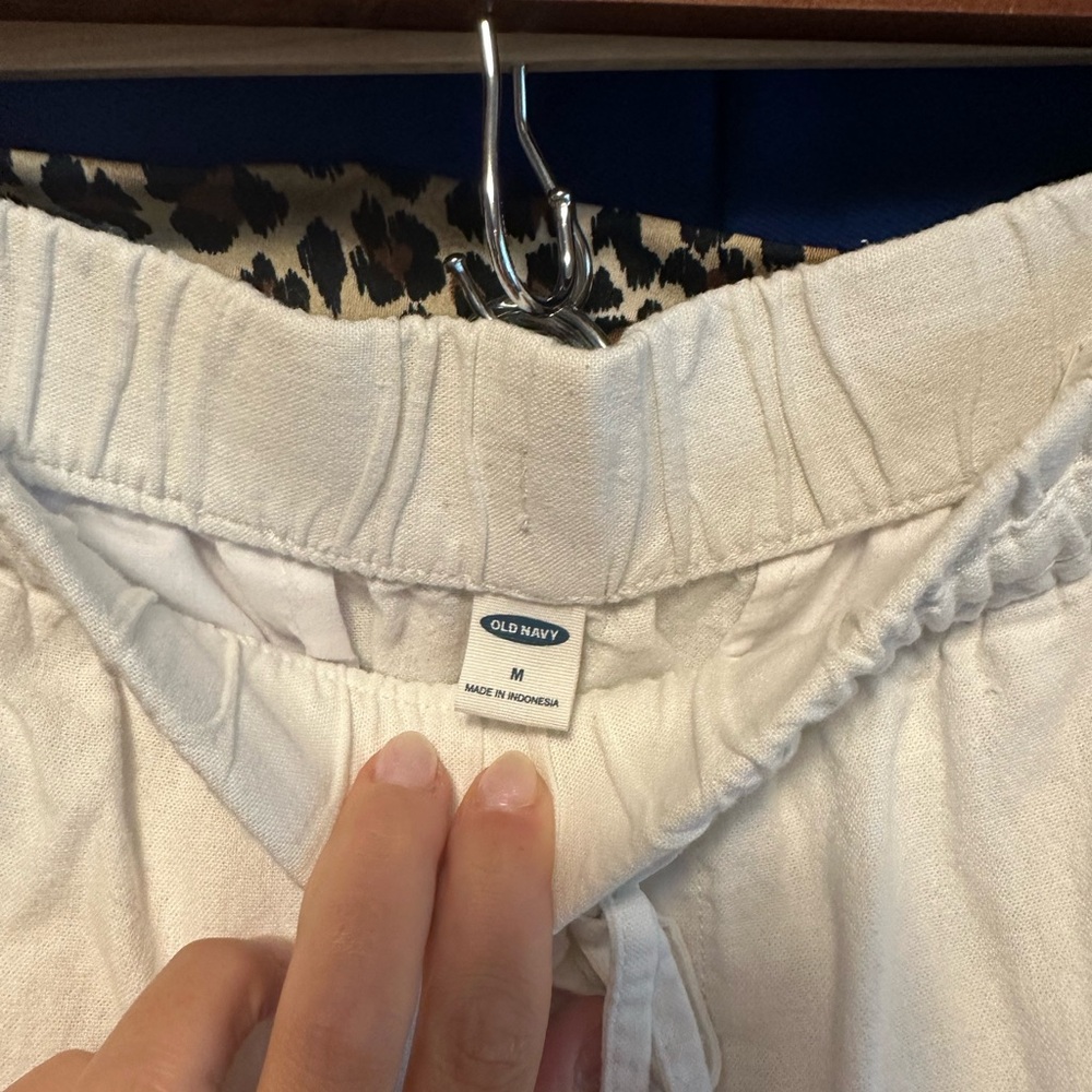 Old Navy Cream Elastic Waist Pants
